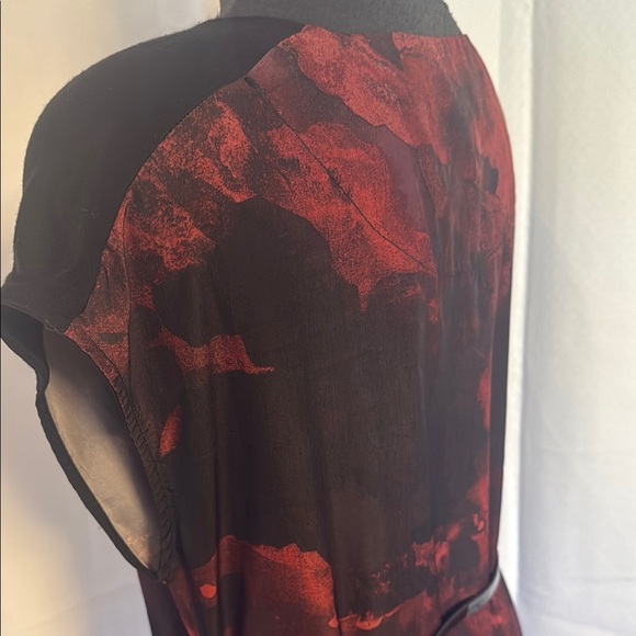 Mossimo Red & Black Raglan Sleeve Mini Dress Med, zippered pockets & belt. - Picture 8 of 12